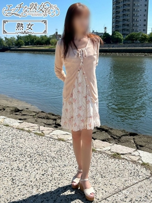 エッチな熟女　七瀬(ななせ)
