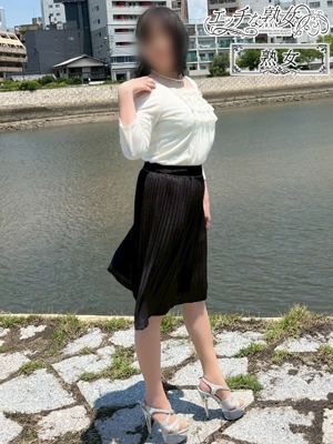 エッチな熟女　華子(かこ)