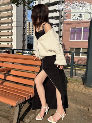 新人 莉音(りおん)プロフィール写真