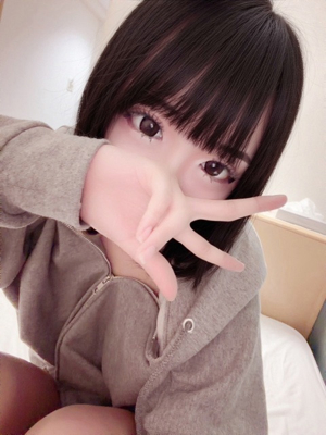 6/12（金）デビュー！体験入店あまねプロフィール写真