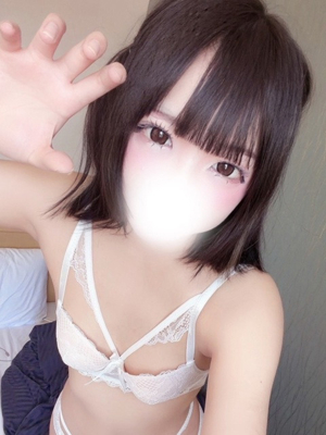 6/12（金）デビュー！体験入店あまねプロフィール写真