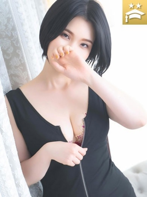 凛子プロフィール写真