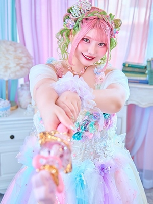 ★片瀬りつ★プロフィール写真