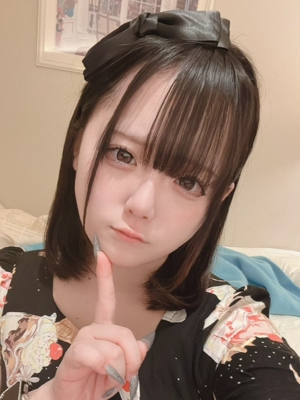 如月かなプロフィール写真
