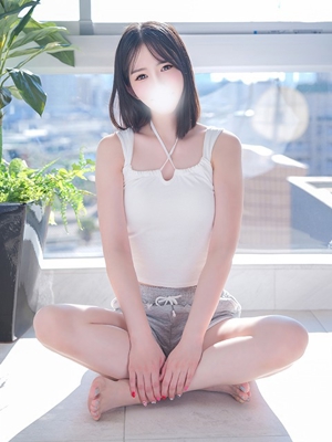 夏目ひかるプロフィール写真