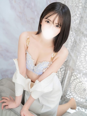 夏目ひかるプロフィール写真