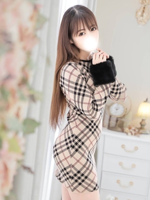 渡辺美波プロフィール写真