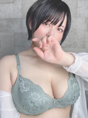 七瀬みとプロフィール写真