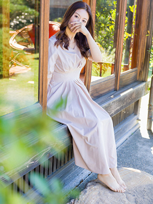 茜プロフィール写真