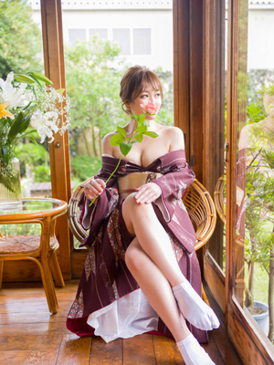 片桐かなでプロフィール写真