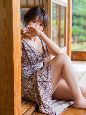 秋吉プロフィール写真