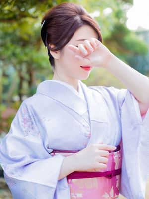 紫あやめプロフィール写真