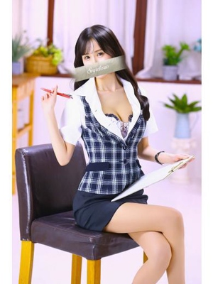 麻衣プロフィール写真