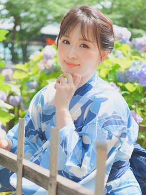峰彩葉プロフィール写真