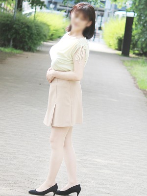 みいな