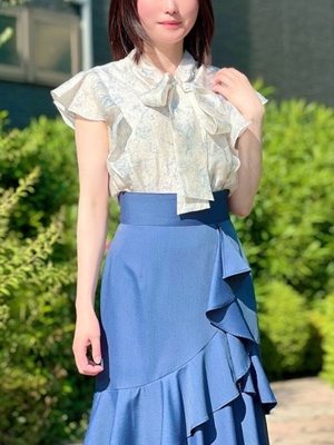 月の真珠-新宿-　小室えりこ