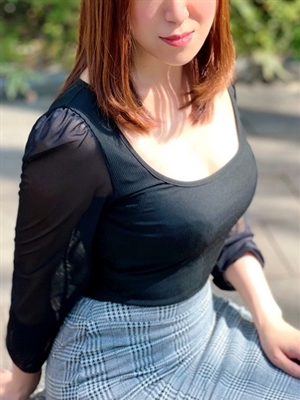 植田かなプロフィール写真