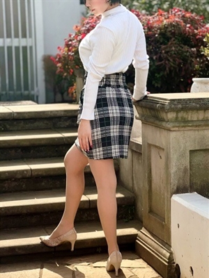 三沢まゆプロフィール写真