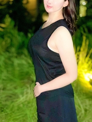 鶴野あんなプロフィール写真