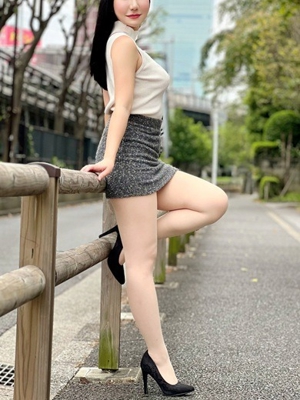 周東みはるプロフィール写真