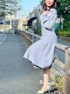 小澤ゆなプロフィール写真