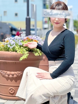 春瀬くるみプロフィール写真