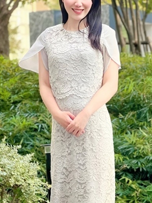 倉本さなえプロフィール写真