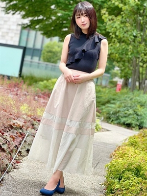 青山みどりプロフィール写真