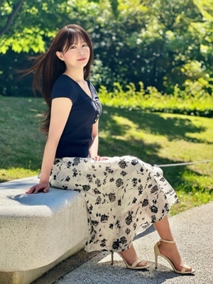 岸本すずプロフィール写真