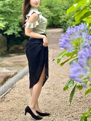 周東みはるプロフィール写真