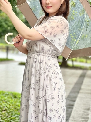 三輪ゆかりプロフィール写真