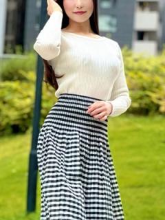 月の真珠-新宿-(新宿区) 川島ゆか