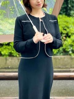 月の真珠-新宿-(新宿区) 平岡かすみ