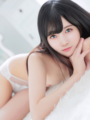 我妻りくプロフィール写真