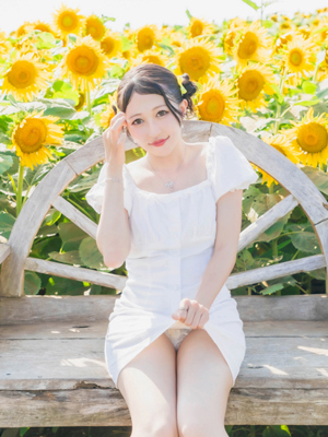 雨宮リカプロフィール写真
