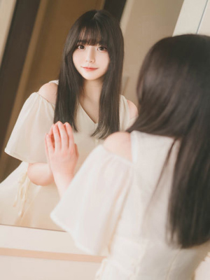 W神楽ひなプロフィール写真