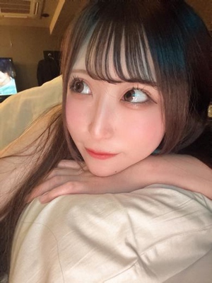 楪いくプロフィール写真