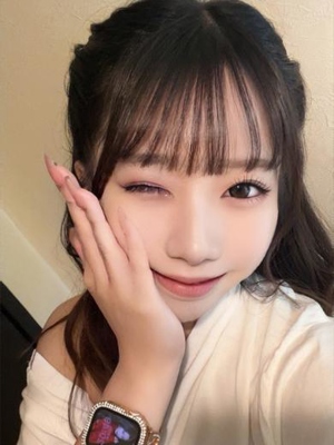 ウルトラプラチナム 綾瀬まい