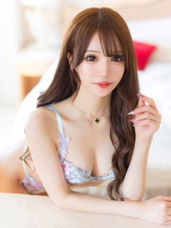 ウルトラプラチナム(新宿区ホテヘル) 鳴海まみ