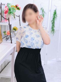 コレクション(川口市) りさ